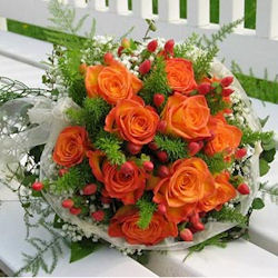 オレンジローズ9本 ヨーロッパ ハンガリー 海外にお花のプレゼントを送るならラスティンググリーン